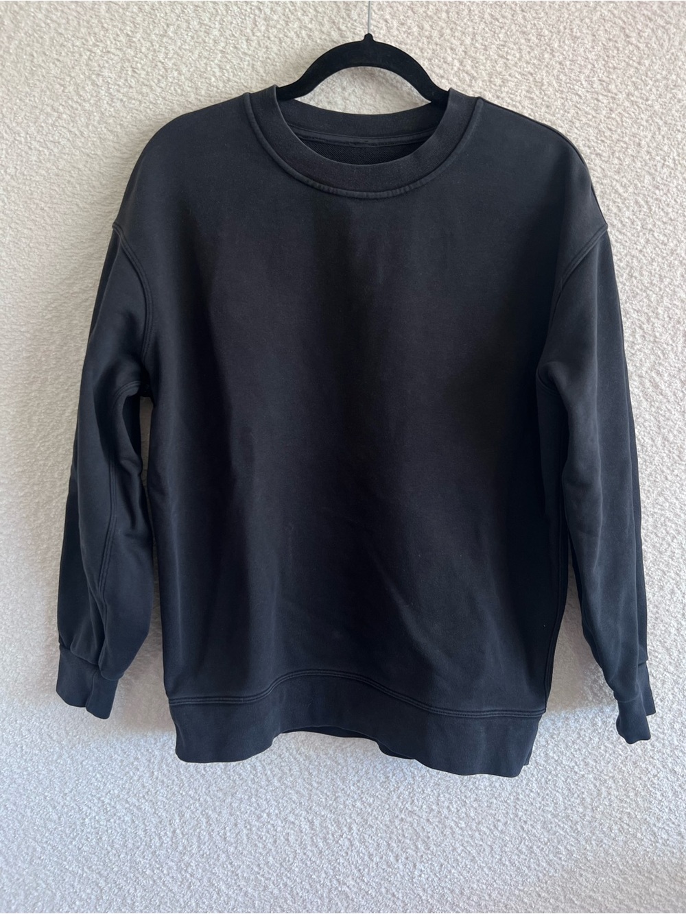 Lululemon Women’s‎ Perfectly Oversized Black Crew Pullover Sweatshirt Size S/M
